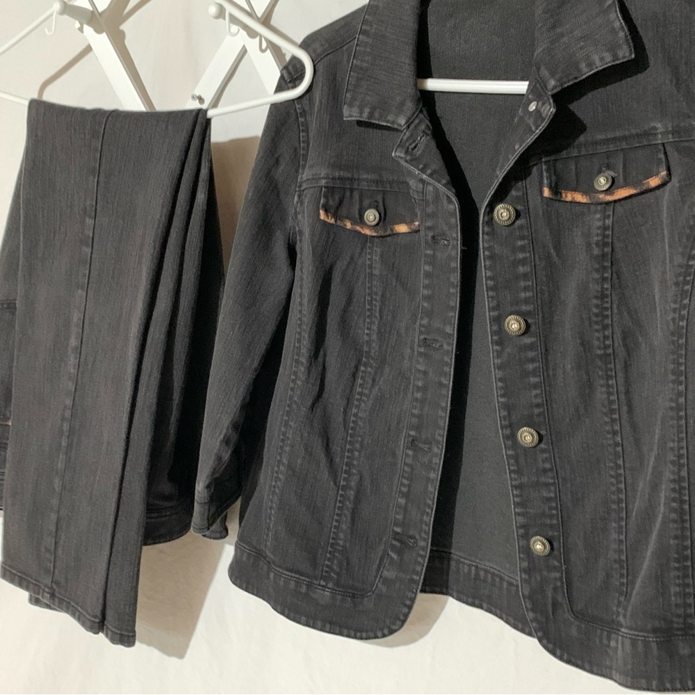Two piece Chico jean set